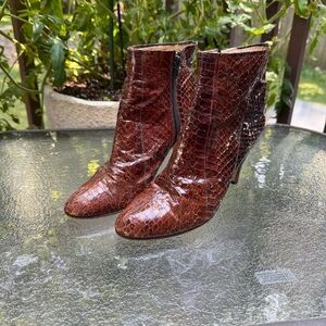 Authentic Snakeskin Brown Jean Perry Made In Italy Zip Ankle Boots Size 8.5 39